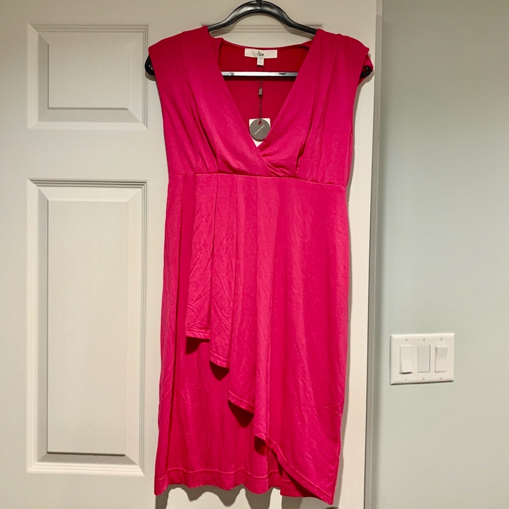 NEW Ripe Maternity Nursing/Maternity Dress